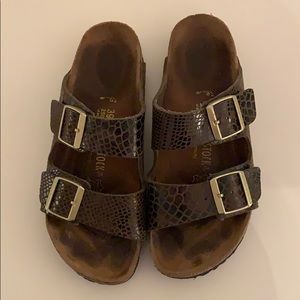 Birkenstock Arizona leather shoes